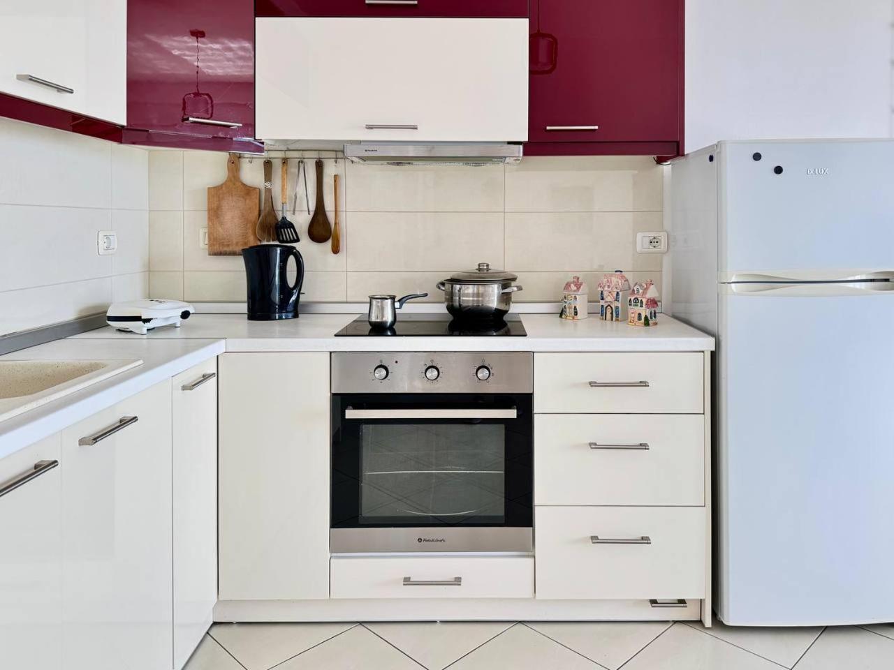 Premium Sea View Apartament Saranda